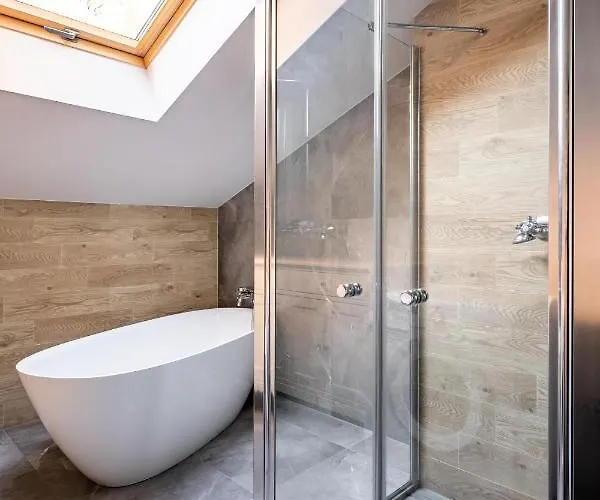 Romari вірменська 公寓