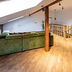 Romari вірменська Lwów