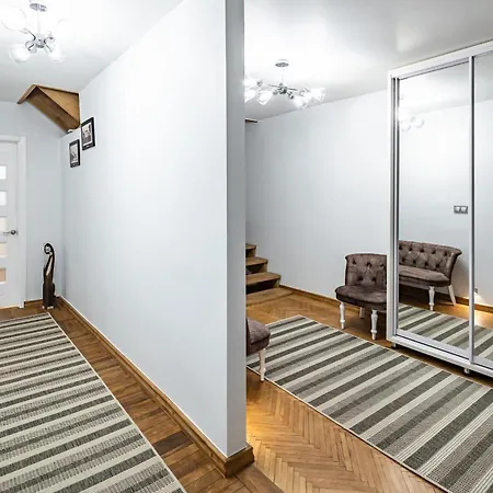 Romari вірменська * Lviv