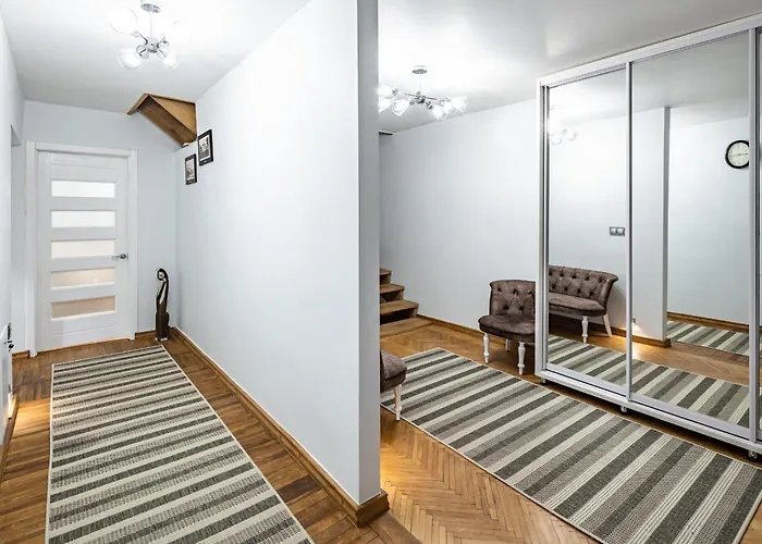 Romari вірменська * Львов